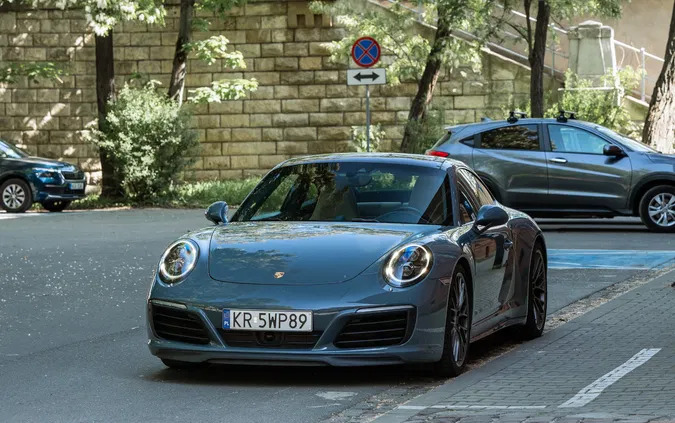 kraków Porsche 911 cena 395000 przebieg: 168000, rok produkcji 2016 z Kraków